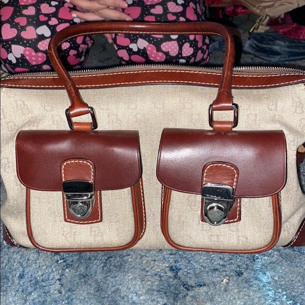 adorable dooney and bourke bag